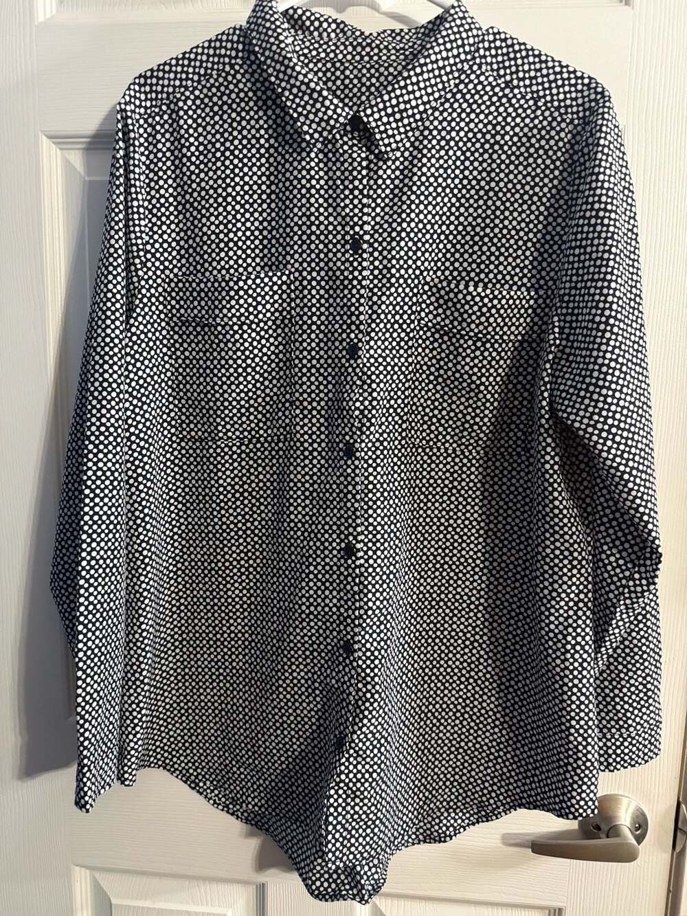 Liz Claiborne Women's Polka Dot Navy Blue & White Long Sleeve Button-Down Blouse